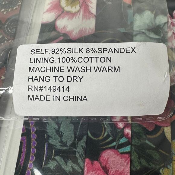 NEW Johnny Was Silk Floral Print Face Mask Pack of 5 92% Silk Cotten Lining - Picture 9 of 9